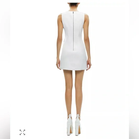 Alice + Olivia by Stacey Bendet White Mini Dress with Red Floral Design - Picture 3 of 13